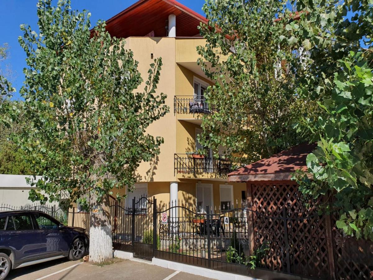 Club Cristal Apartments Neptun Luaran gambar
